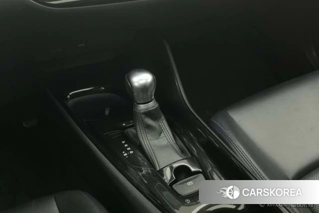 Toyota C-HR id 4273017 из Китая 8