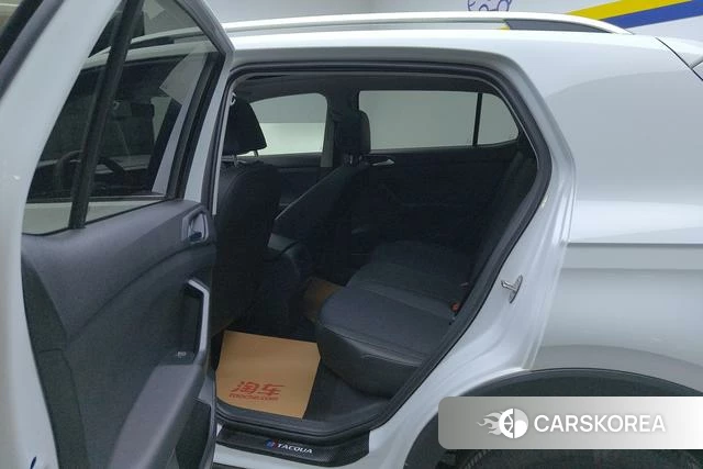 Volkswagen Exploring the shadow id 4212498 из Китая 8