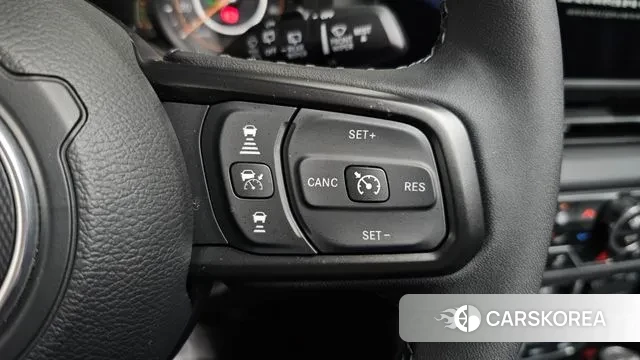 Jeep Wrangler (JL) id 3377109 из Кореи 8