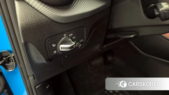 Audi Q2 id 3629361 из Кореи 8