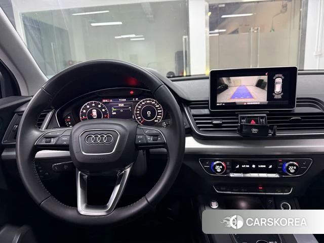 Audi Q5L id 4307708 из Китая 8
