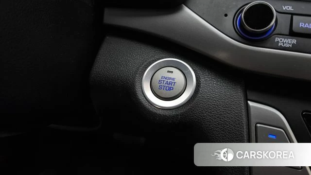 Hyundai Avante AD id 4620686 из Кореи 8