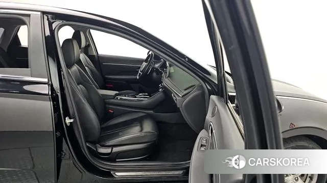 Hyundai Sonata (DN8) id 3012273 из Кореи 8