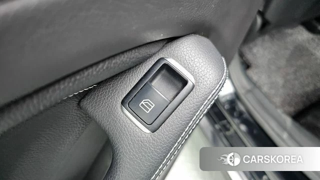 Mercedes-Benz A-Class W176 id 4610609 из Кореи 8