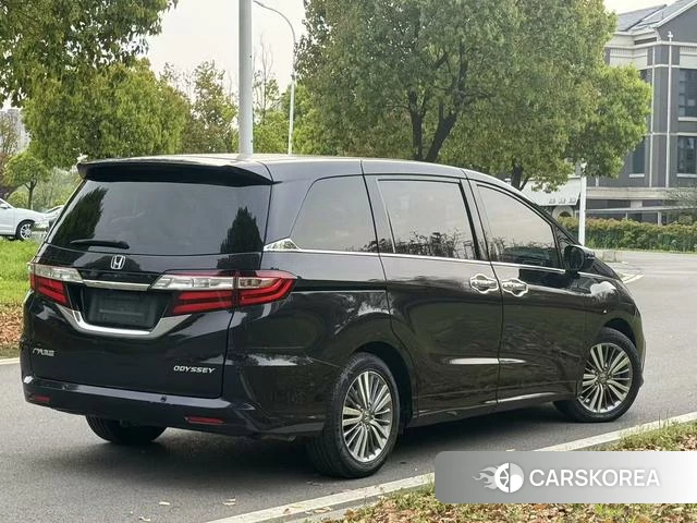Honda Odyssey id 4209707 из Китая 8