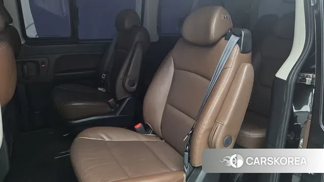 Hyundai The New Grand Starex id 3773137 из Кореи 8