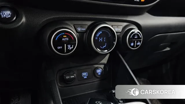 Hyundai Venue id 3396596 из Кореи 8