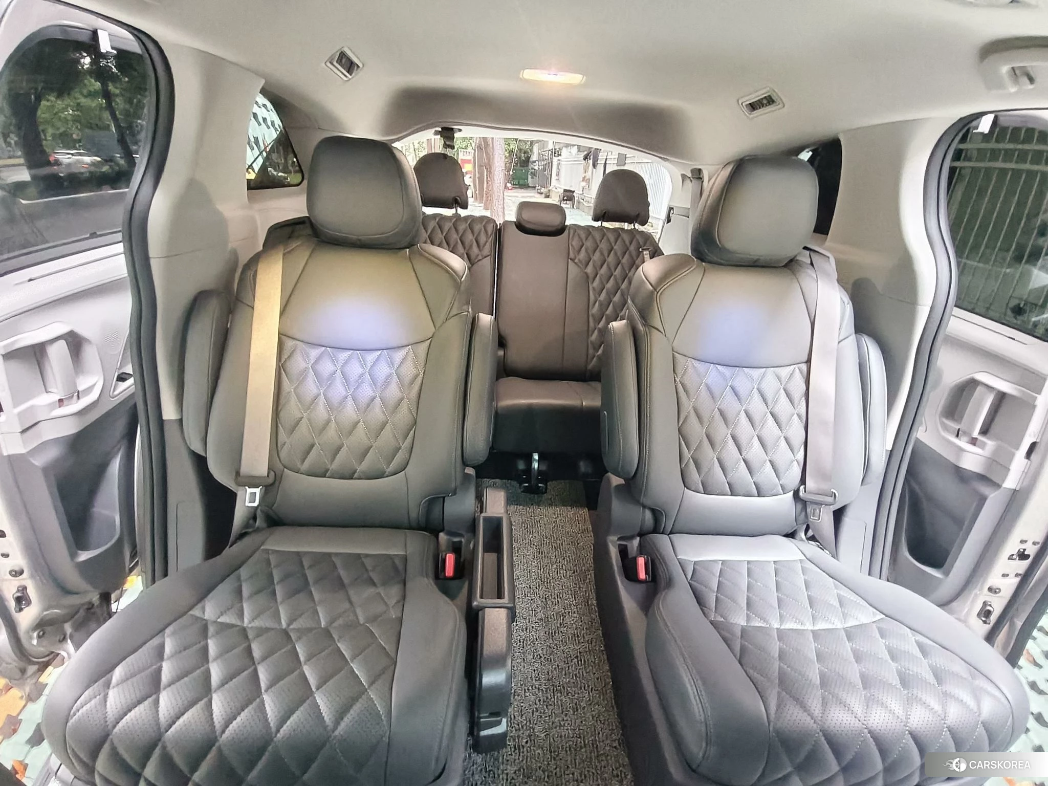 Toyota Sienna id 4514021 из Китая 8