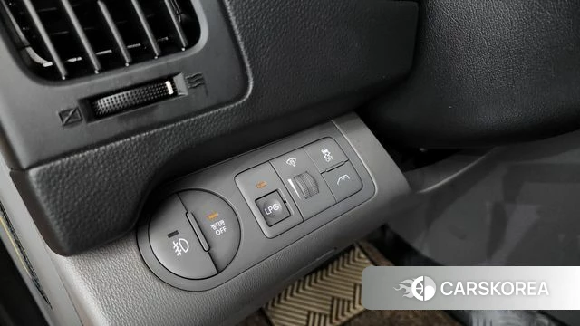 Hyundai The New Grand Starex id 4637598 из Кореи 8