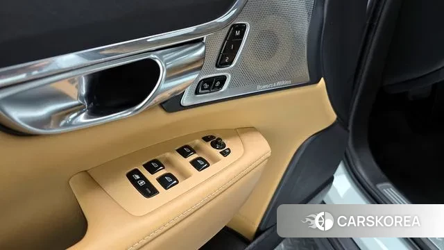Volvo V90 Cross-Country id 2961873 из Кореи 8
