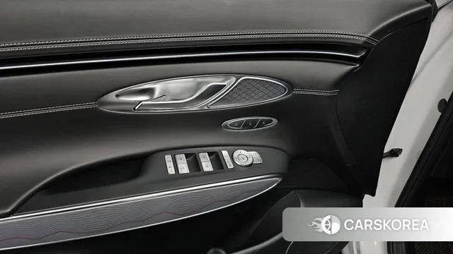 Genesis GV70 id 3550546 из Кореи 8