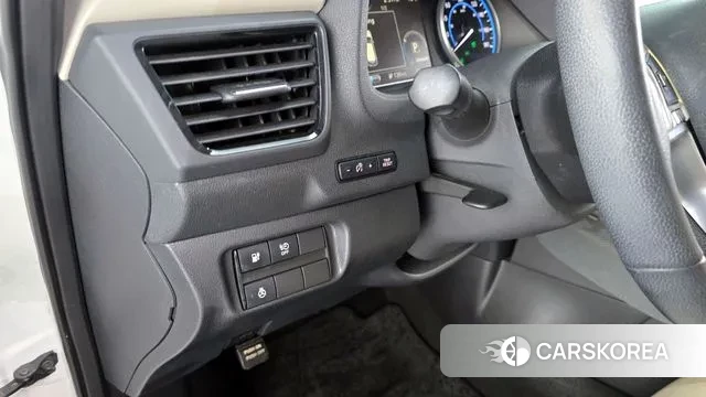 Nissan Leaf (ZE1) id 3344992 из Кореи 8