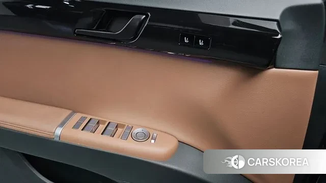 Hyundai Grandeur (GN7) id 2968904 из Кореи 8