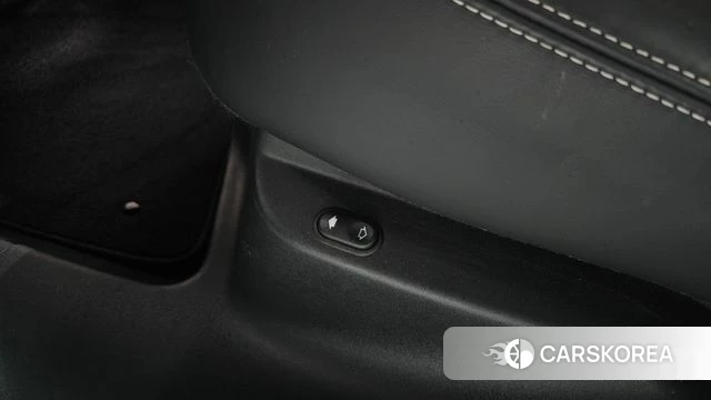 Land Rover Range Rover Velar id 4508111 из Кореи 8