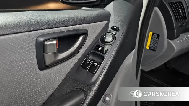 Hyundai The New Grand Starex id 3423541 из Кореи 8