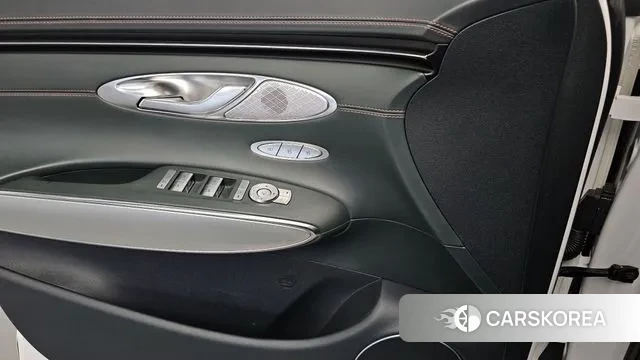 Genesis GV70 id 3551609 из Кореи 8