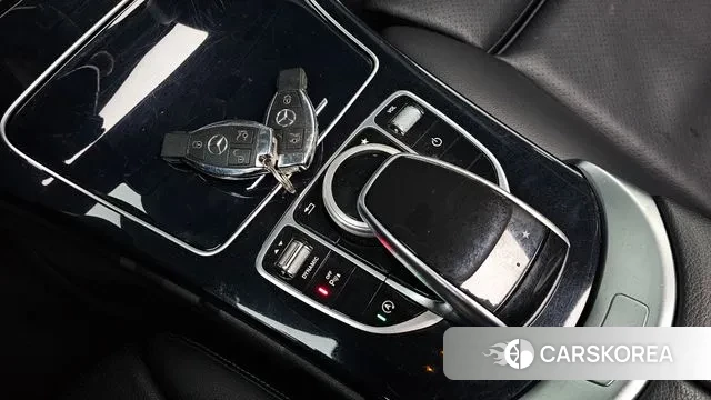 Mercedes-Benz C-Class W205 id 3593493 из Кореи 8