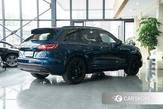 Volkswagen Touareg id 4217365 из Китая 8