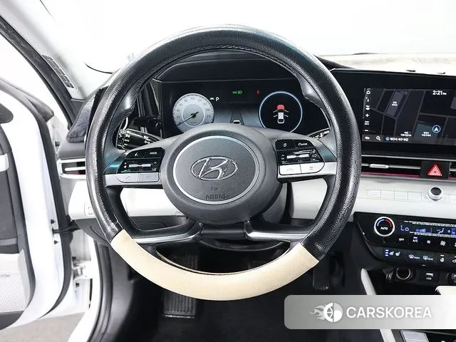 Hyundai Avante (CN7) id 3054989 из Кореи 8