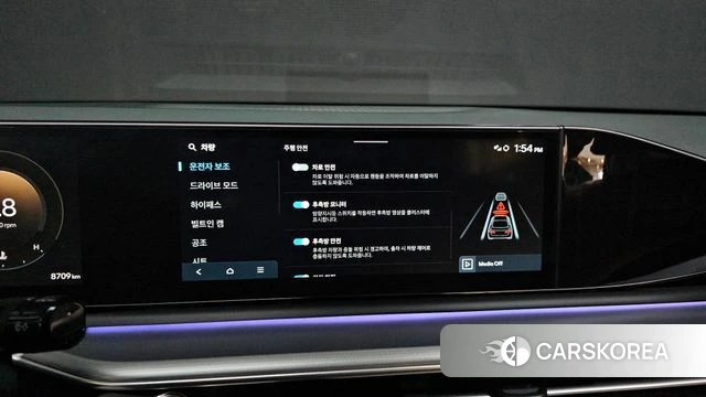 Hyundai Grandeur (GN7) id 3798555 из Кореи 8