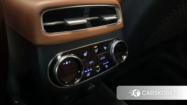 Genesis GV70 id 3468742 из Кореи 8