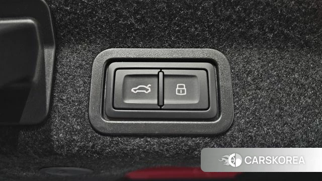 Audi A6 (C8) id 4480738 из Кореи 8