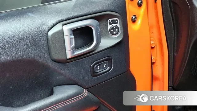 Jeep Wrangler (JL) id 3672384 из Кореи 8