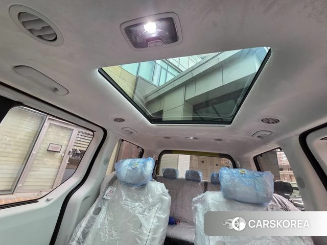 Hyundai Staria id 3810930 из Кореи 8