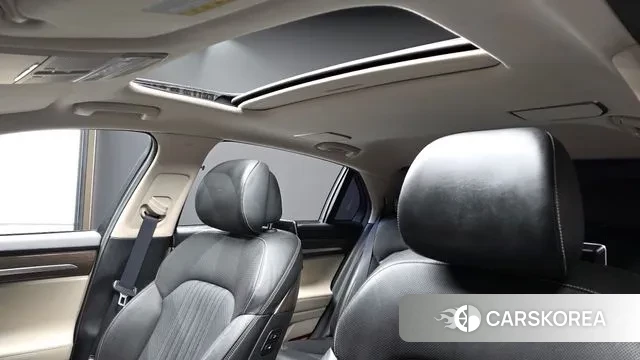 Genesis G90 id 3789325 из Кореи 8