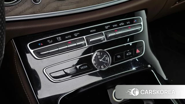 Mercedes-Benz E-Class W213 id 3900067 из Кореи 8