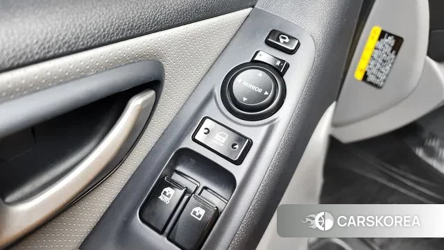 Hyundai The New Grand Starex id 3076000 из Кореи 8