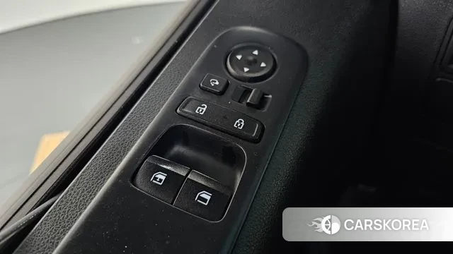 Hyundai Staria id 3367400 из Кореи 8