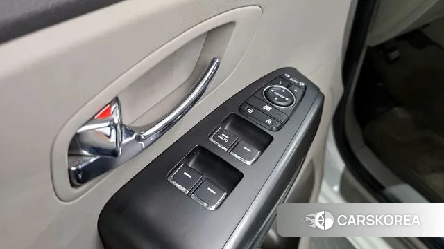 Kia All New Carnival id 3608468 из Кореи 8