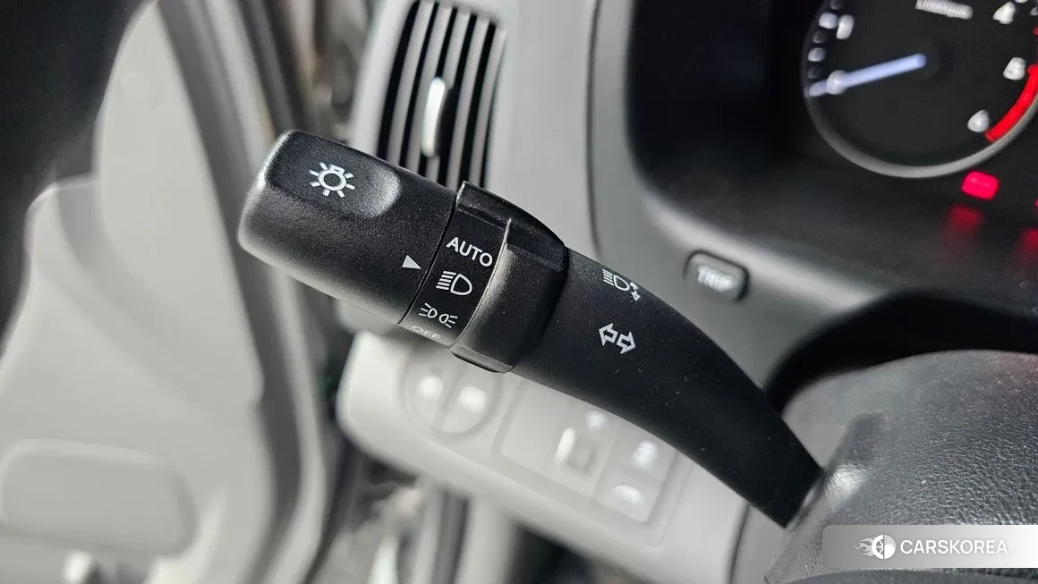 Hyundai The New Grand Starex id 1855075 из Кореи 8