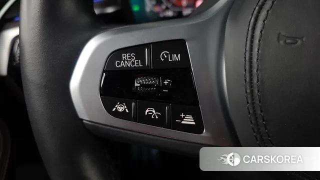 BMW 5 Series (G30) id 3698025 из Кореи 8