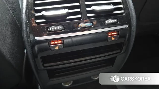 BMW 5 Series (G30) id 2941474 из Кореи 8