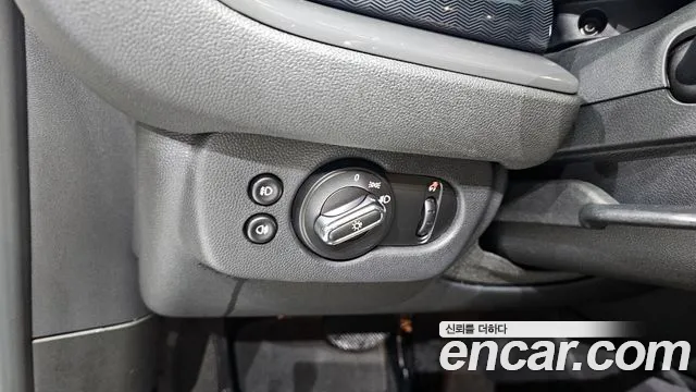 Mini Cooper Clubman id 2708864 из Кореи 8