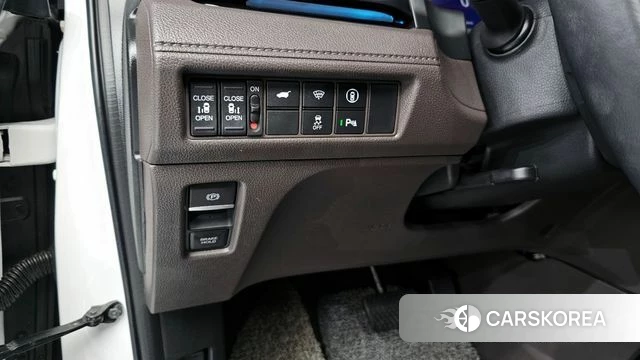 Honda Odyssey id 4329955 из Кореи 8