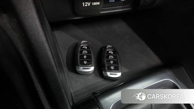 Hyundai Veloster (JS) id 4188497 из Кореи 8