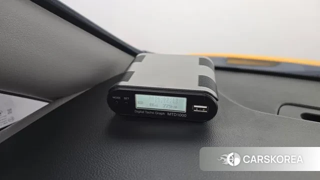 Hyundai The New Grand Starex id 3788636 из Кореи 8