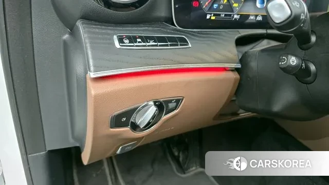 Mercedes-Benz E-Class W213 id 3008559 из Кореи 8