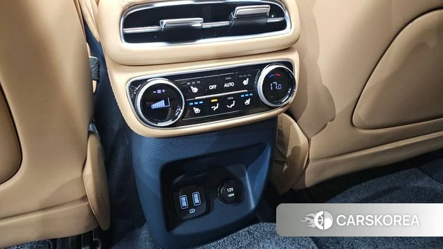 Genesis GV80 id 4676626 из Кореи 8