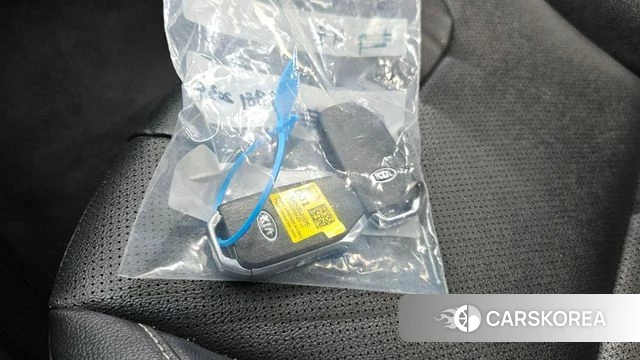 Kia The New Niro id 4384141 из Кореи 8