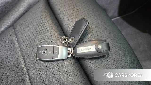 Mercedes-Benz GLC-Class X253 id 4423637 из Кореи 8