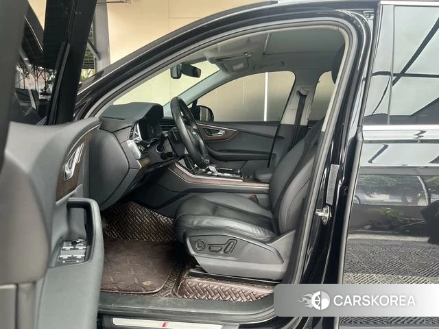 Audi Q7 id 4299914 из Китая 8