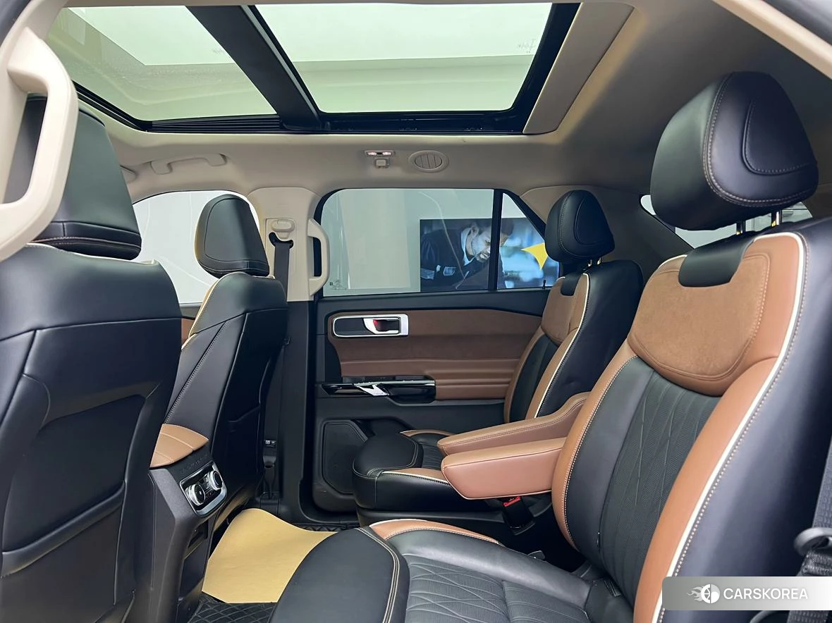 Ford Explorer id 4453689 из Китая 8