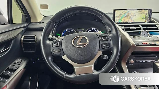 Lexus NX300h id 4447939 из Кореи 8