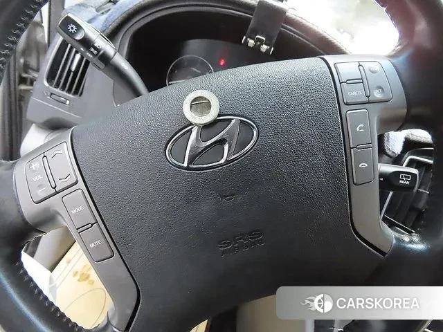 Hyundai The New Grand Starex id 3789829 из Кореи 8