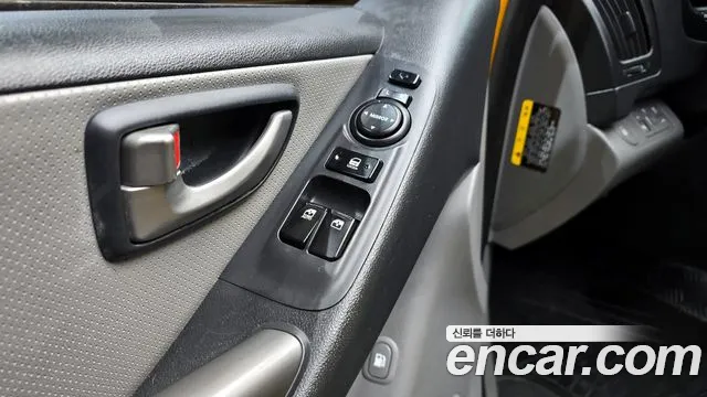 Hyundai The New Grand Starex id 2570822 из Кореи 8