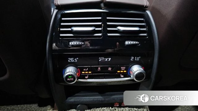 BMW 5 Series (G30) id 4650499 из Кореи 8
